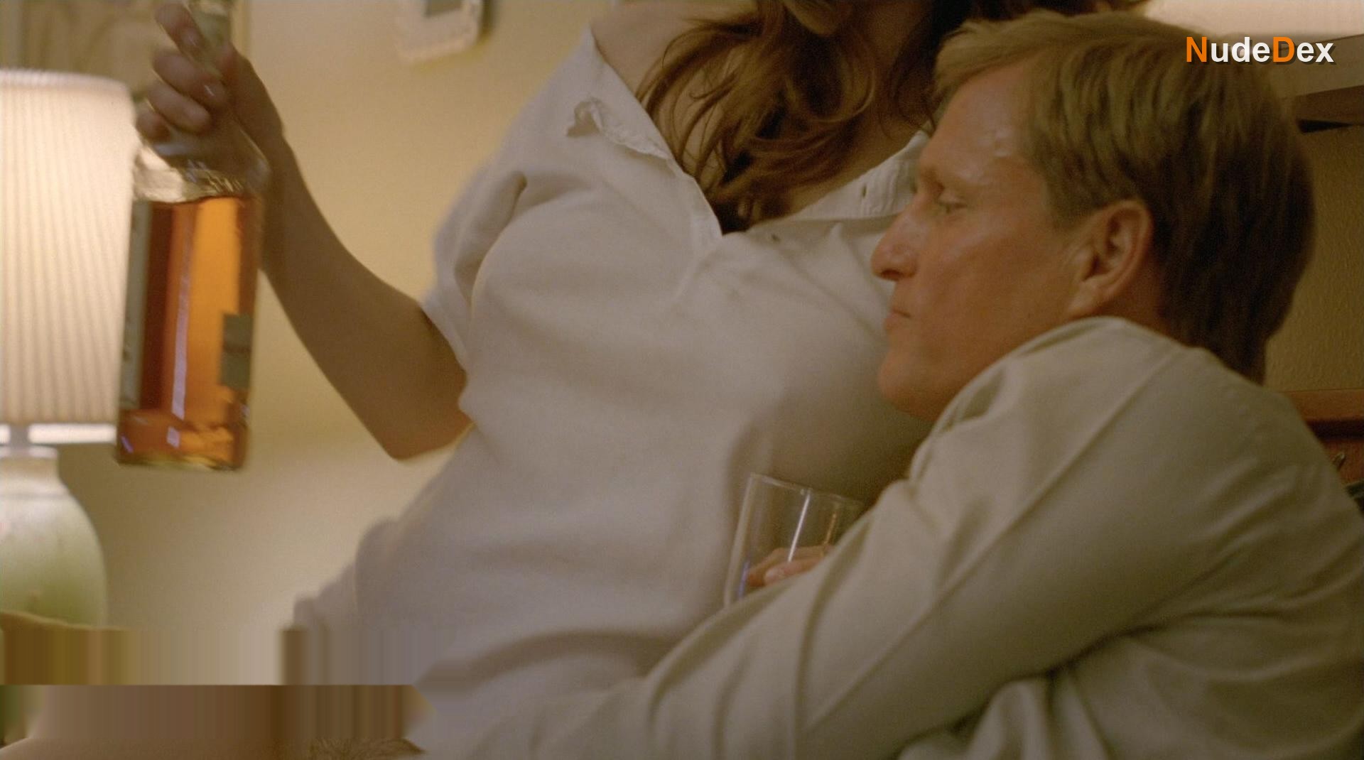 Alexandra Daddario in True Detective, photo 9