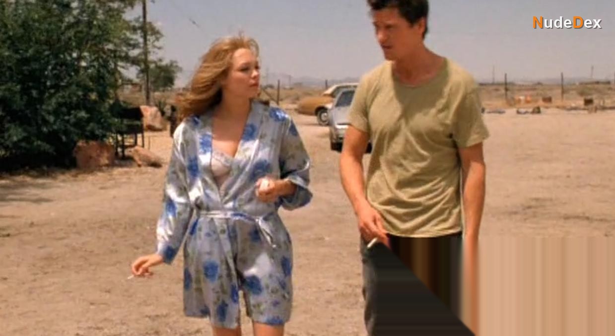 Alexandra Holden in Purgatory Flats, photo 8