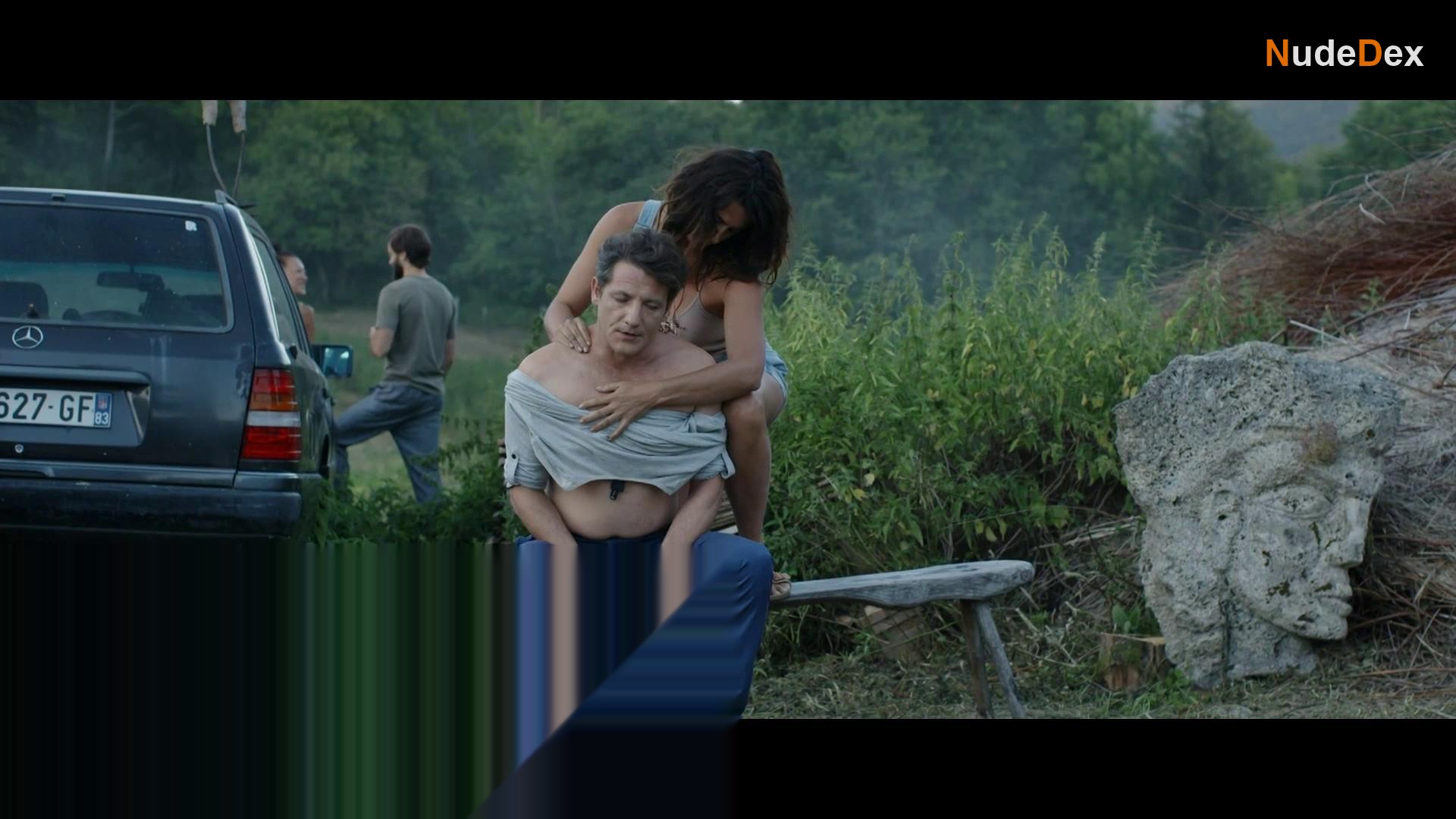 Alexandra Holzhammer in Mise Au Vert, photo 2