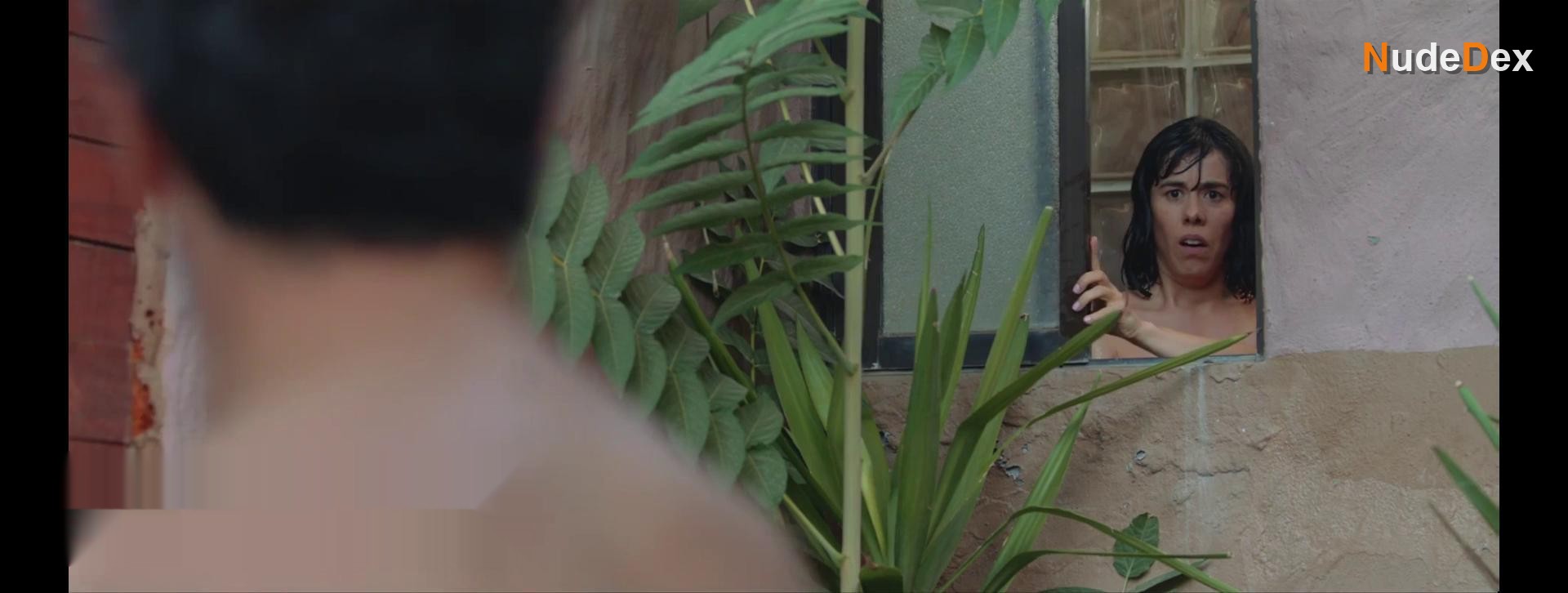 Alexis De Anda in My Mother In Law Hates Me, photo 22