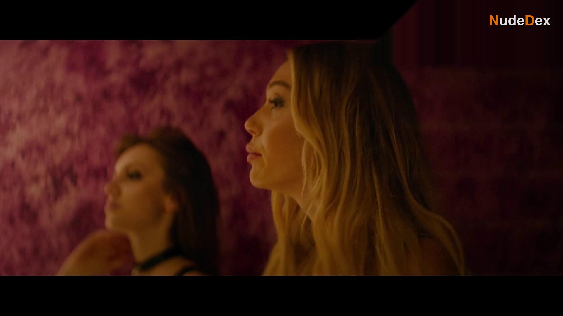 Alexis Ren in The Enforcer, photo 12