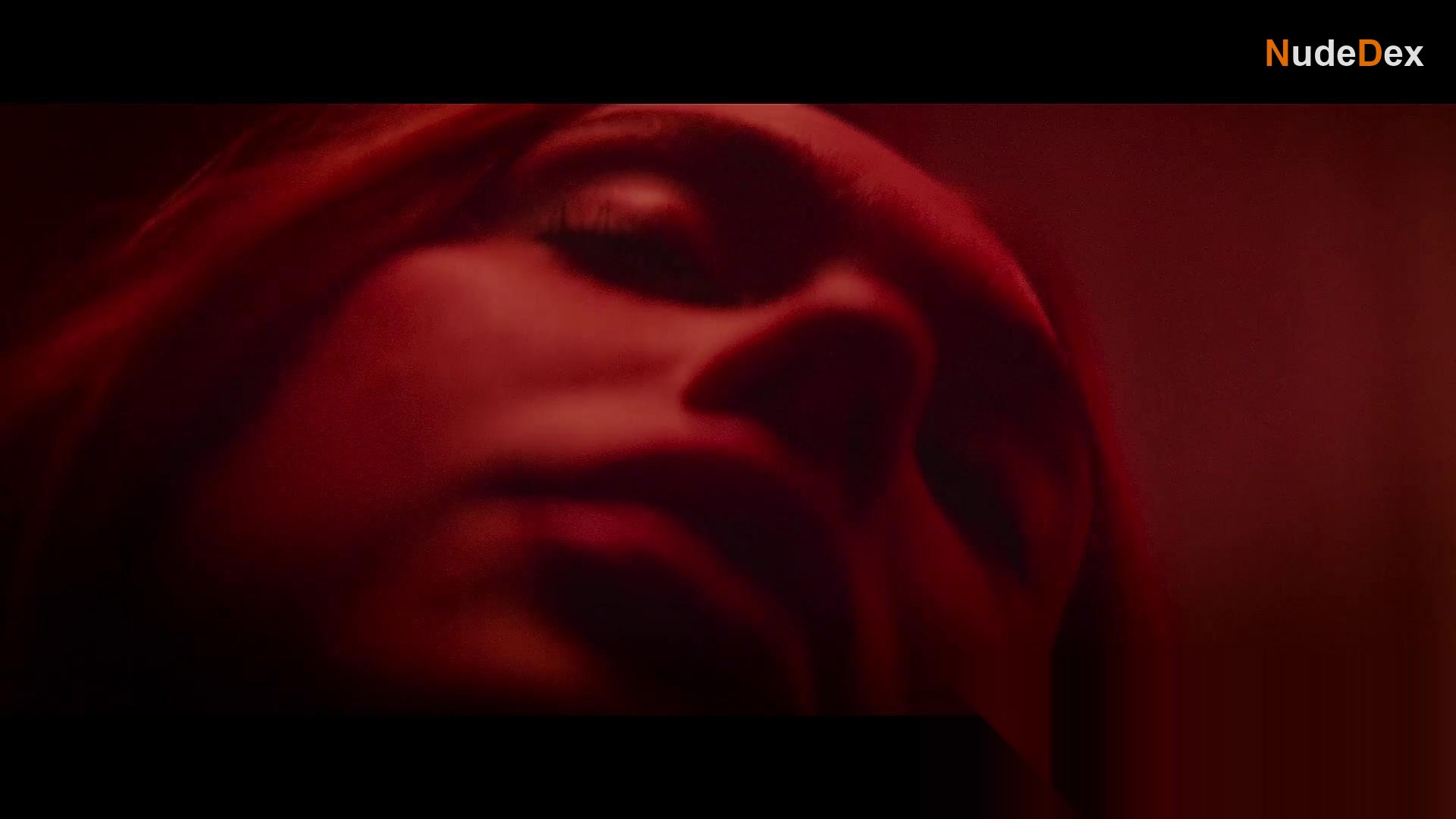 Alexis Ren in The Enforcer, photo 24