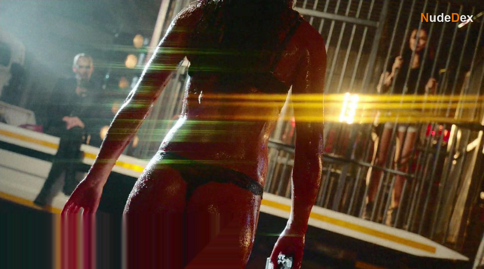 Alex Mcgregor in Blood Drive, photo 6