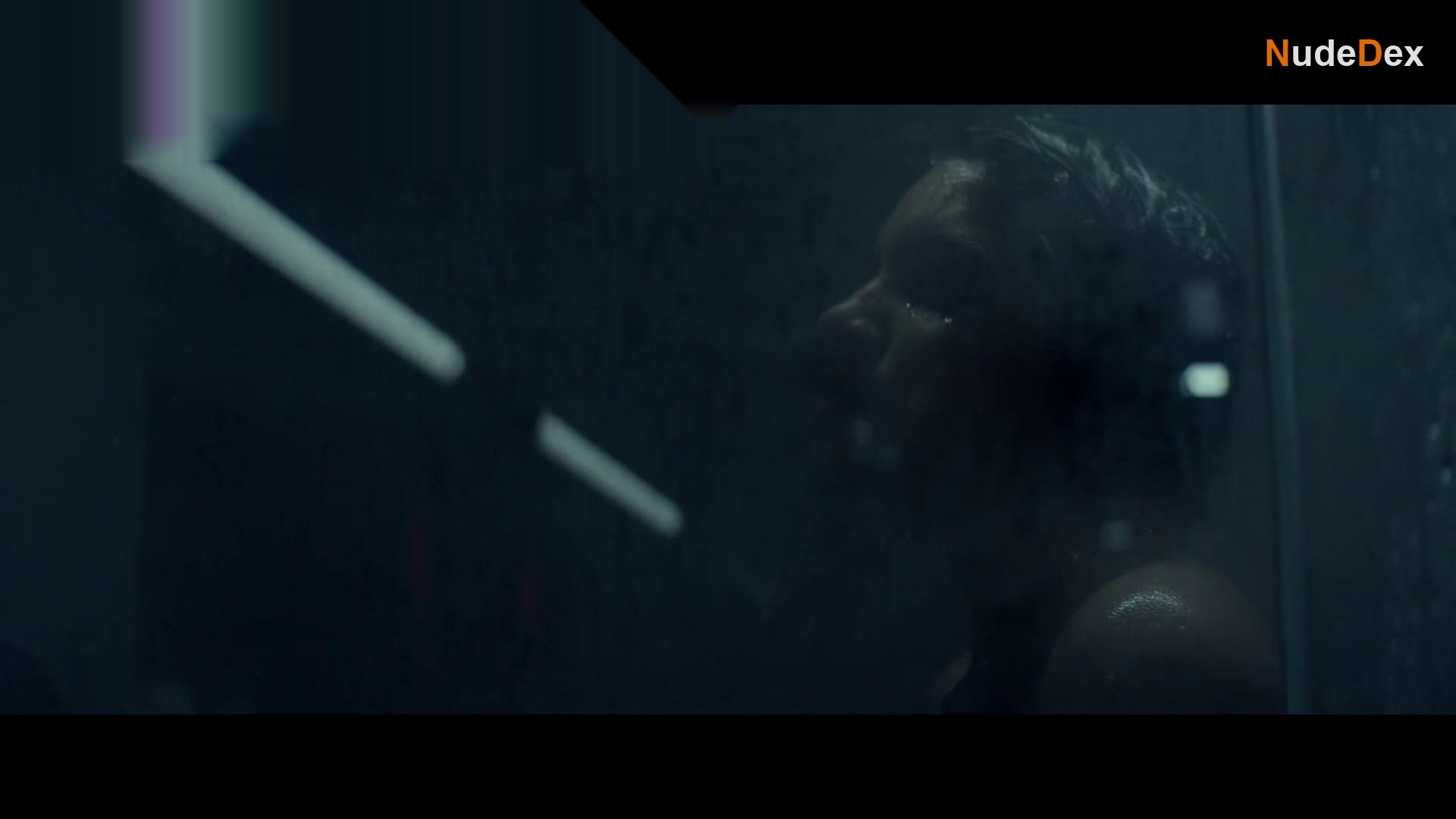 Alexys Gabrielle in Dark Cloud, photo 4