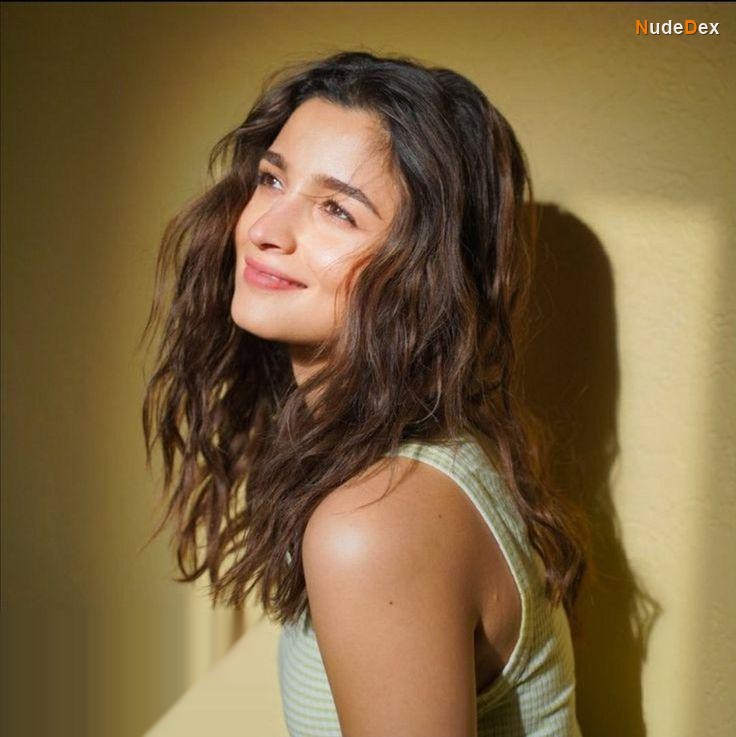 Alia Bhatt in Humpty Sharma Ki Dulhania, photo 23