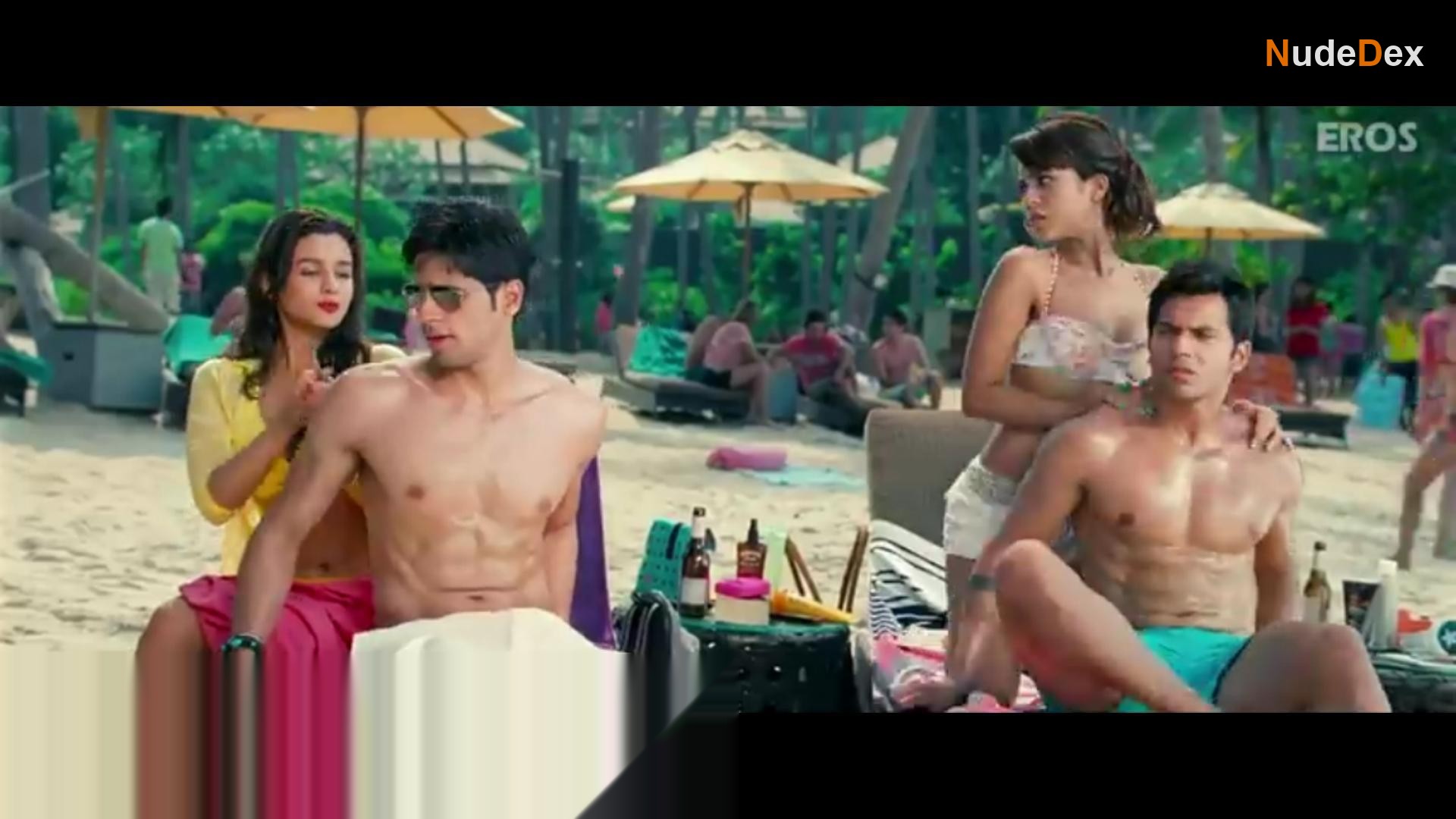 Alia Bhatt in Student Of The Year, photo 8