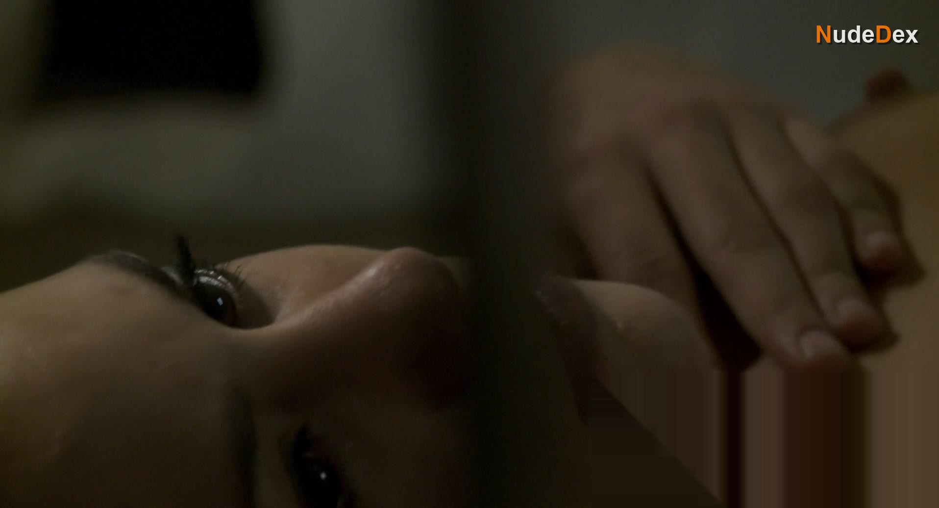 Alice Belaidi in Flowers Of Evil, photo 12