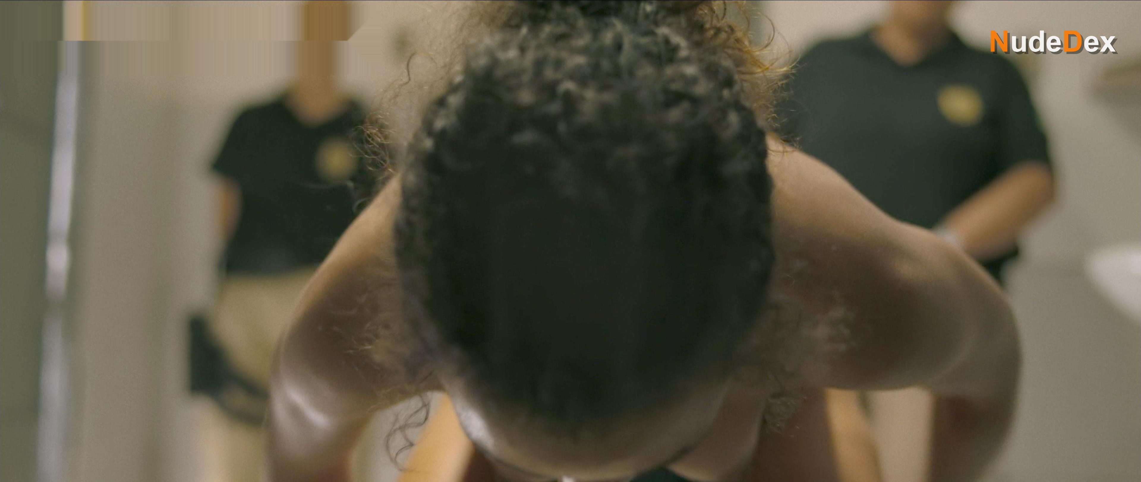 Alice Carvalho in Cangaco Novo, photo 8