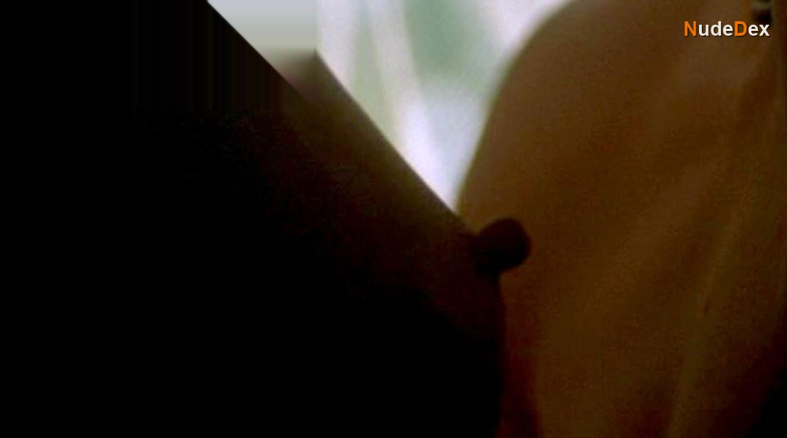 Alice Evans in Fascination, photo 1