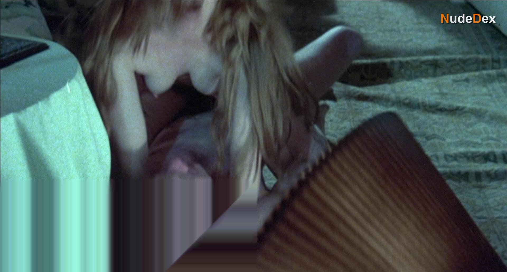 Alice Krige in Ghost Story, photo 4