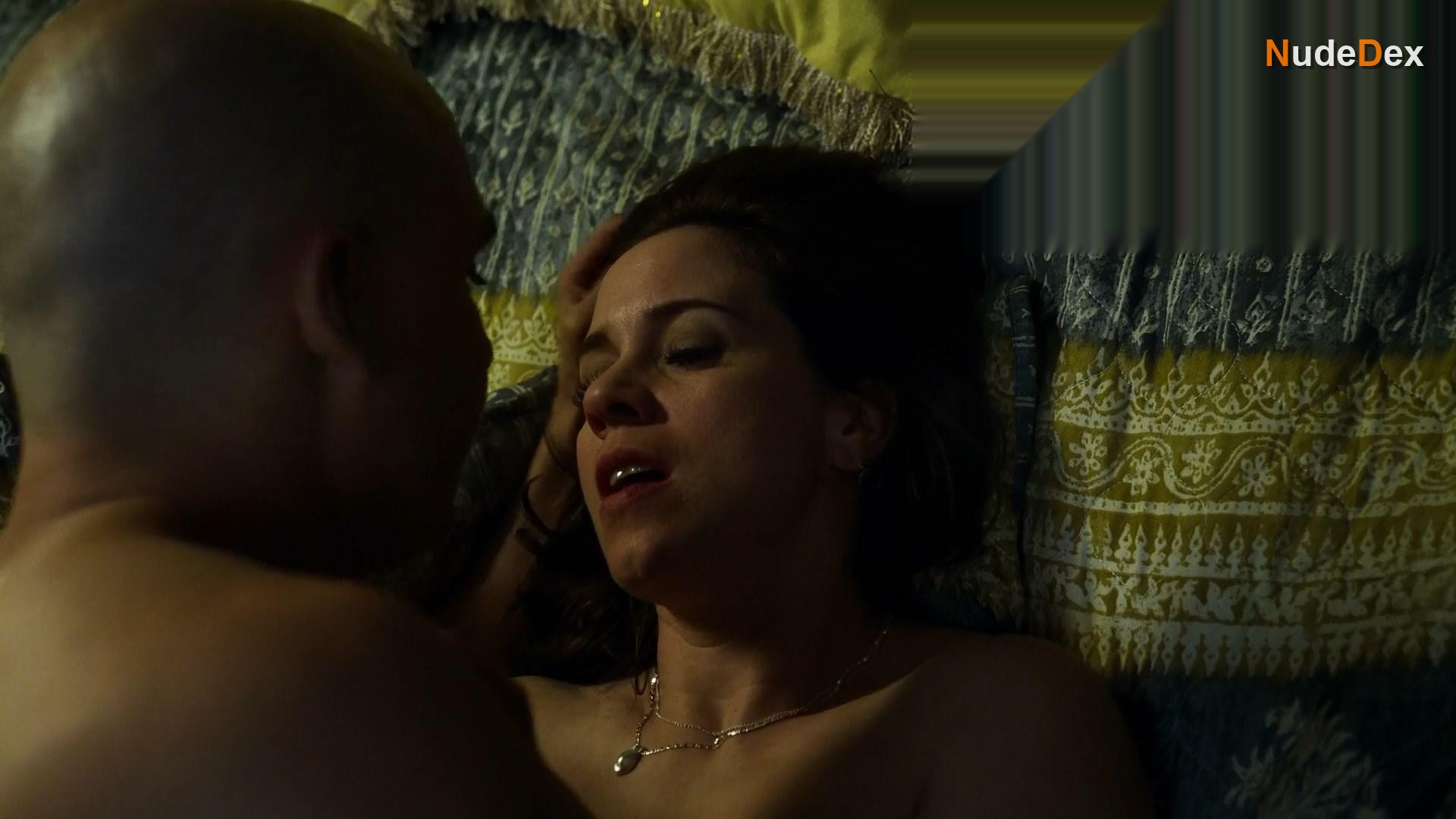 Alice Wetterlund in Interrogation, photo 6