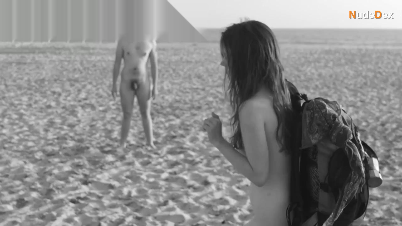 Alicia Fernandez in El Nudista, photo 7