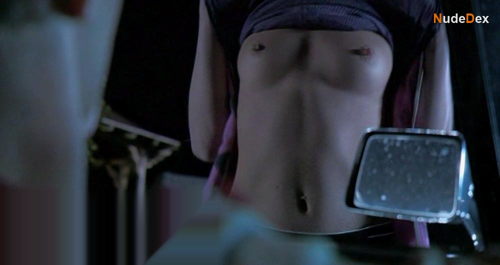 Alicia Lagano in Albino Farm, photo 2