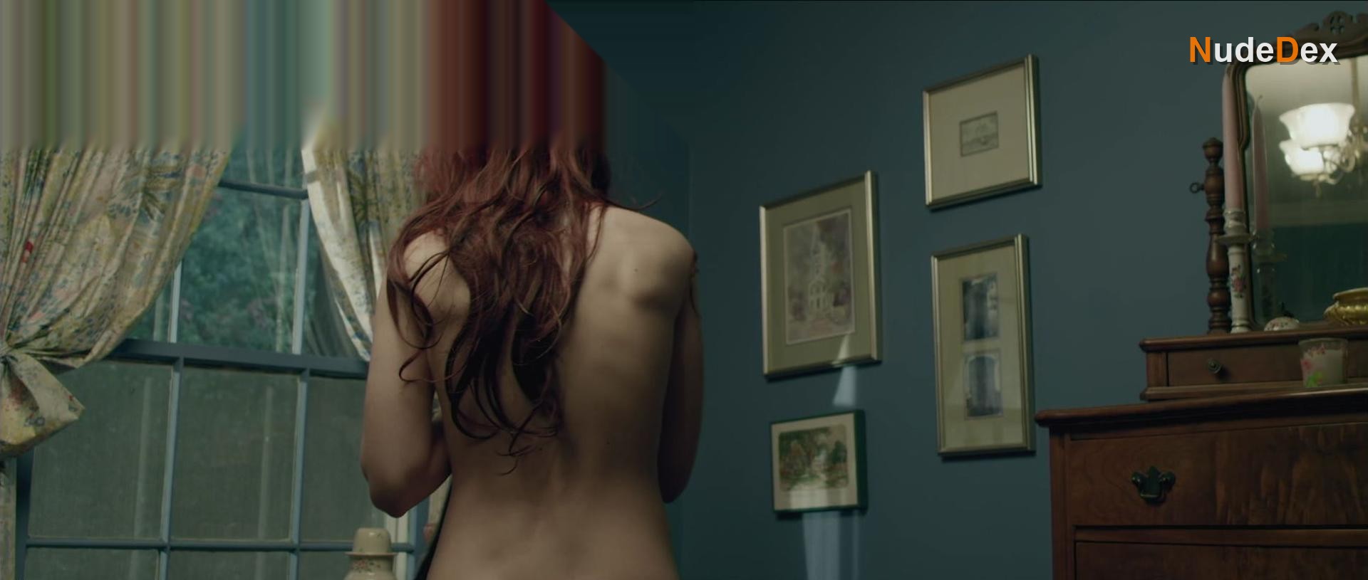 Alicia Underwood in Ghost Note, photo 2