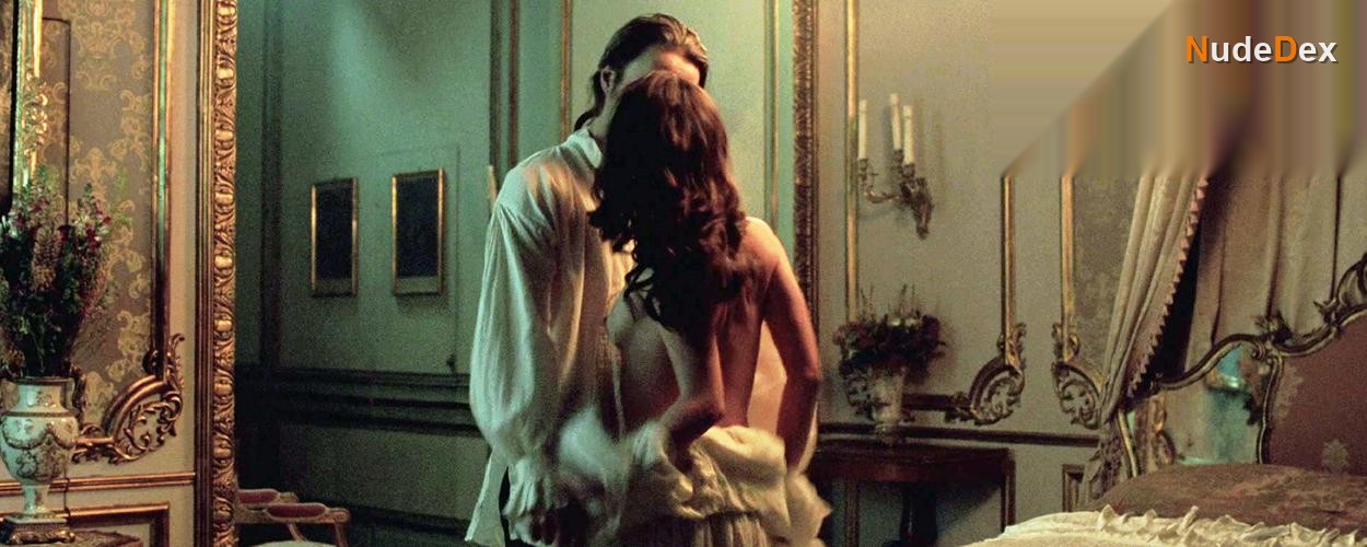 Alicia Vikander in A Royal Affair, photo 2