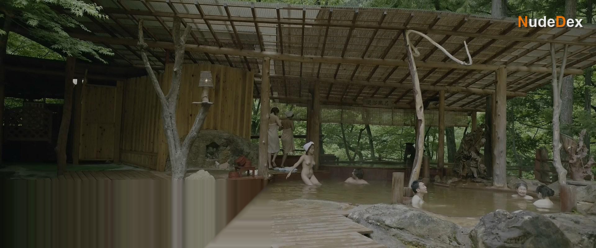 Alicia Vikander in Earthquake Bird, photo 26