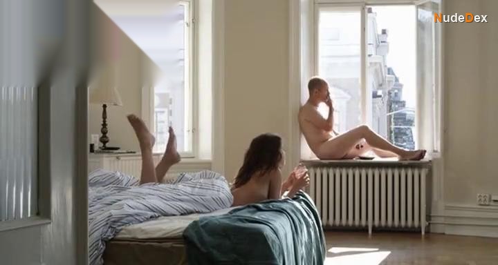 Alicia Vikander in Pure, photo 5