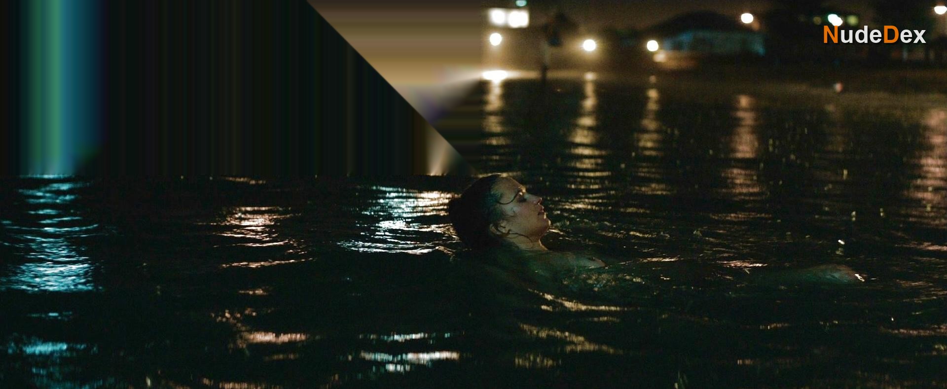 Alicia Vikander in Son Of A Gun, photo 1