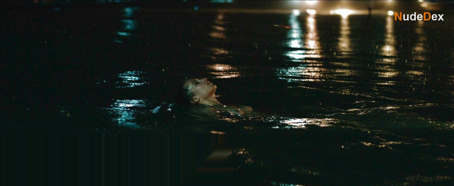 Alicia Vikander in Son Of A Gun, photo 2