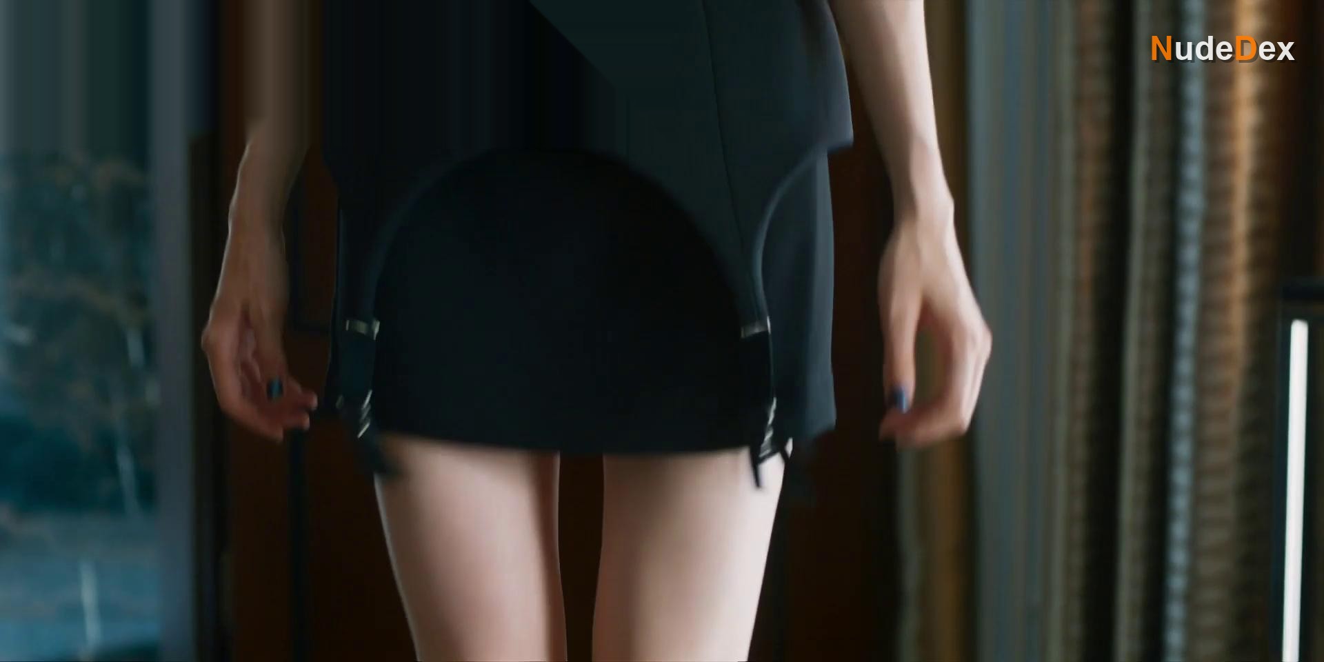 Alina Dulova in Bednye Smeyutsya Bogatye Plachut, photo 8