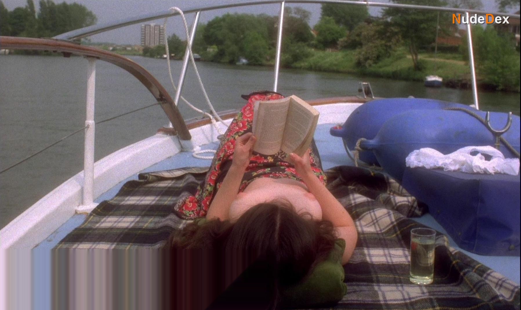 Alison Elliott in Home Before Midnight, photo 4