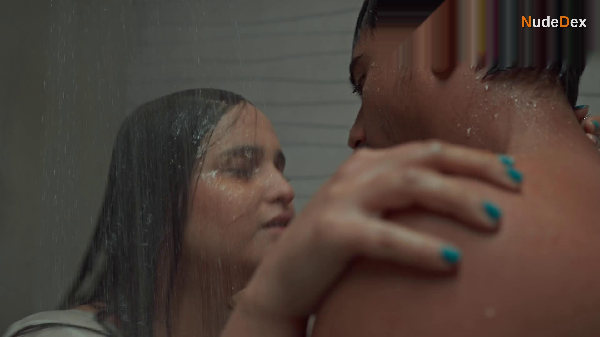 Aliya Naaz in Choodiwala