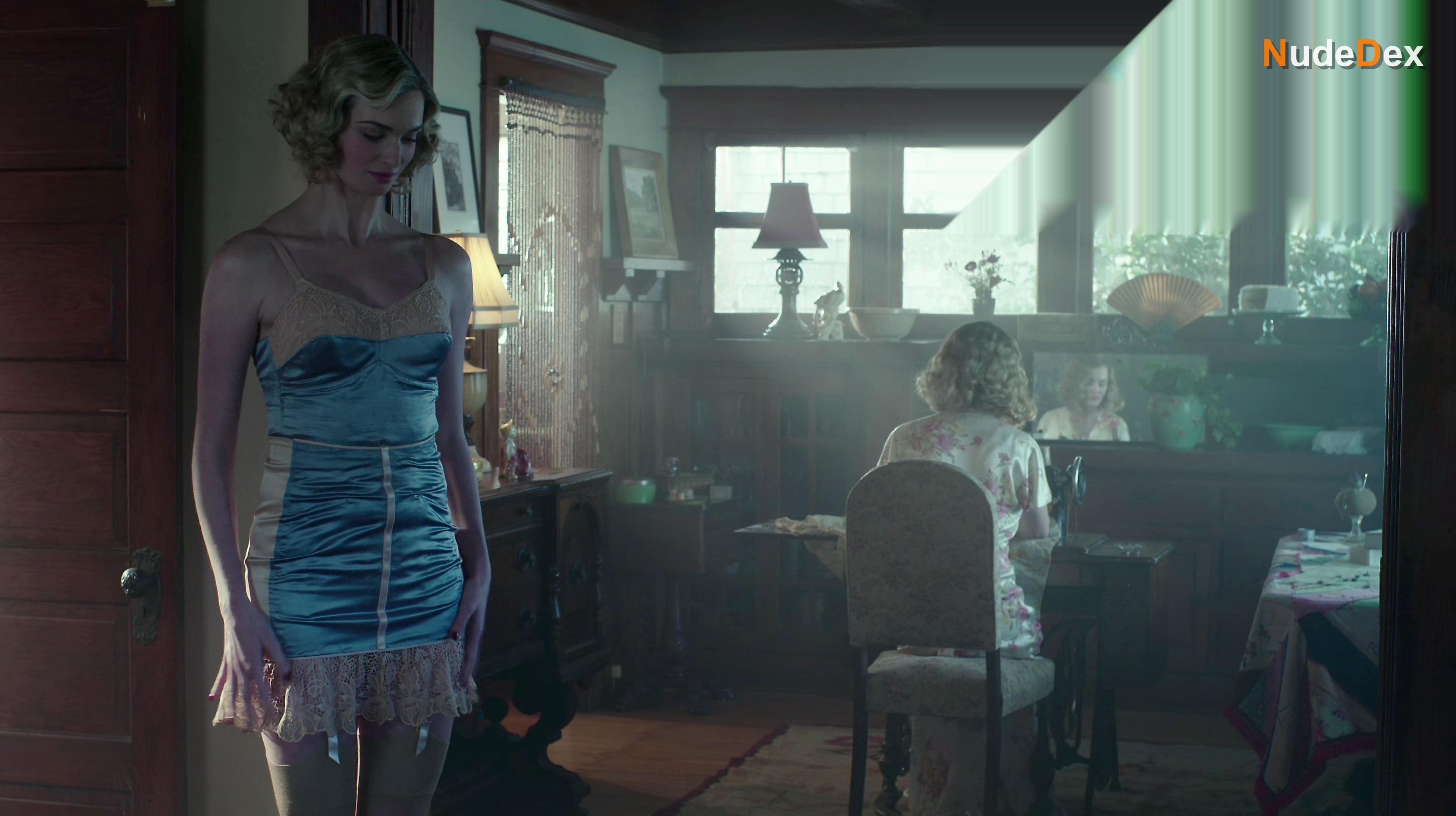 Allegra Edwards in The Last Tycoon, photo 4