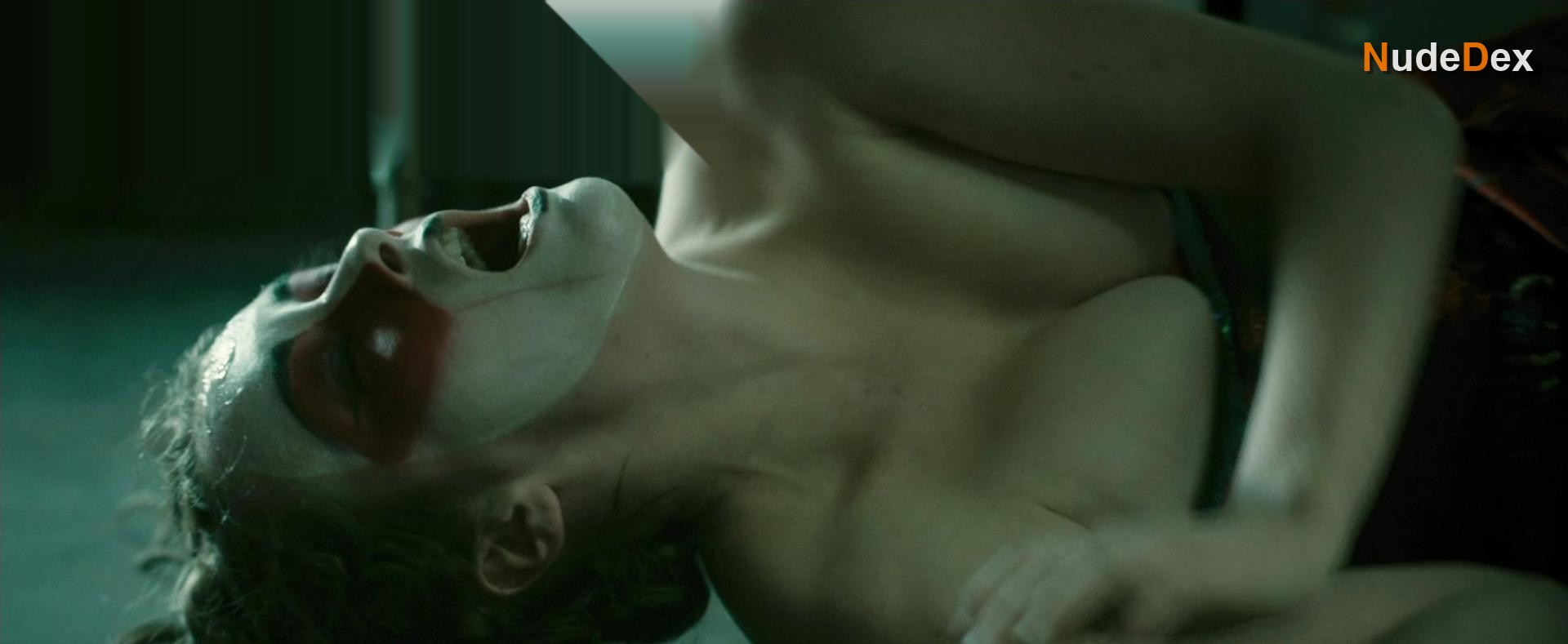 Allie Macdonald in Stage Fright, photo 6