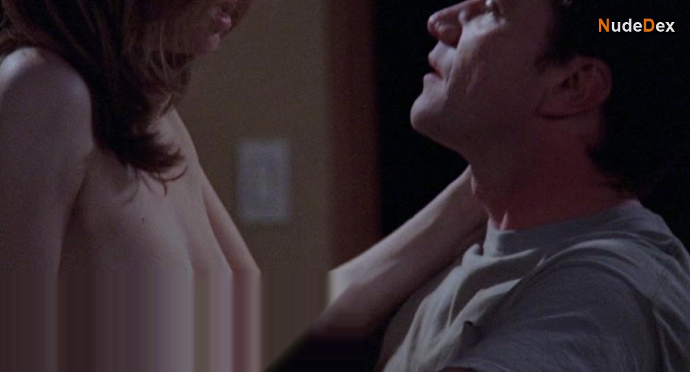 Ally Walker in Tell Me You Love Me, photo 6