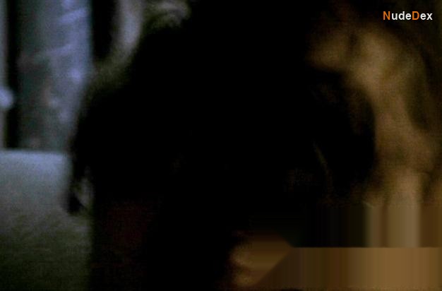 Alyssa Milano in Below Utopia, photo 6