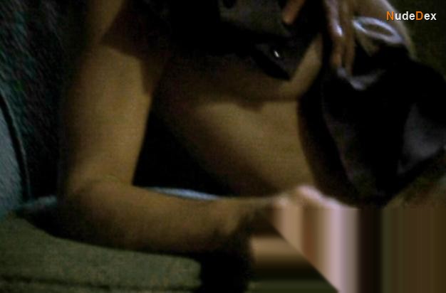 Alyssa Milano in Below Utopia, photo 14