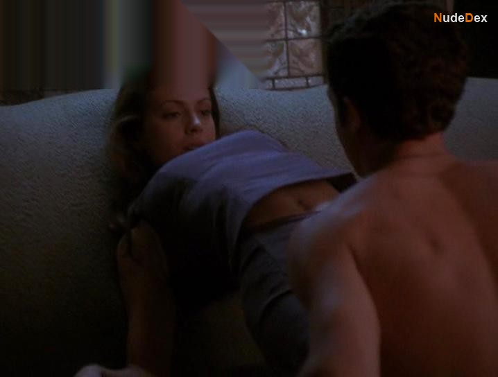 Alyssa Milano in Below Utopia, photo 16