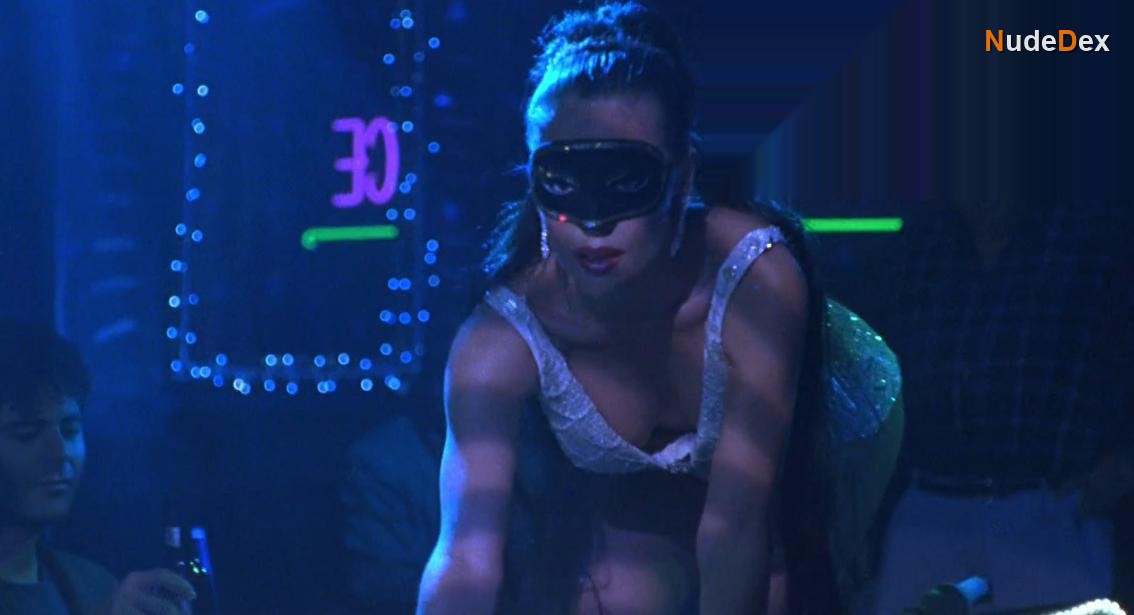 Alyssa Milano in Buying The Cow, photo 11