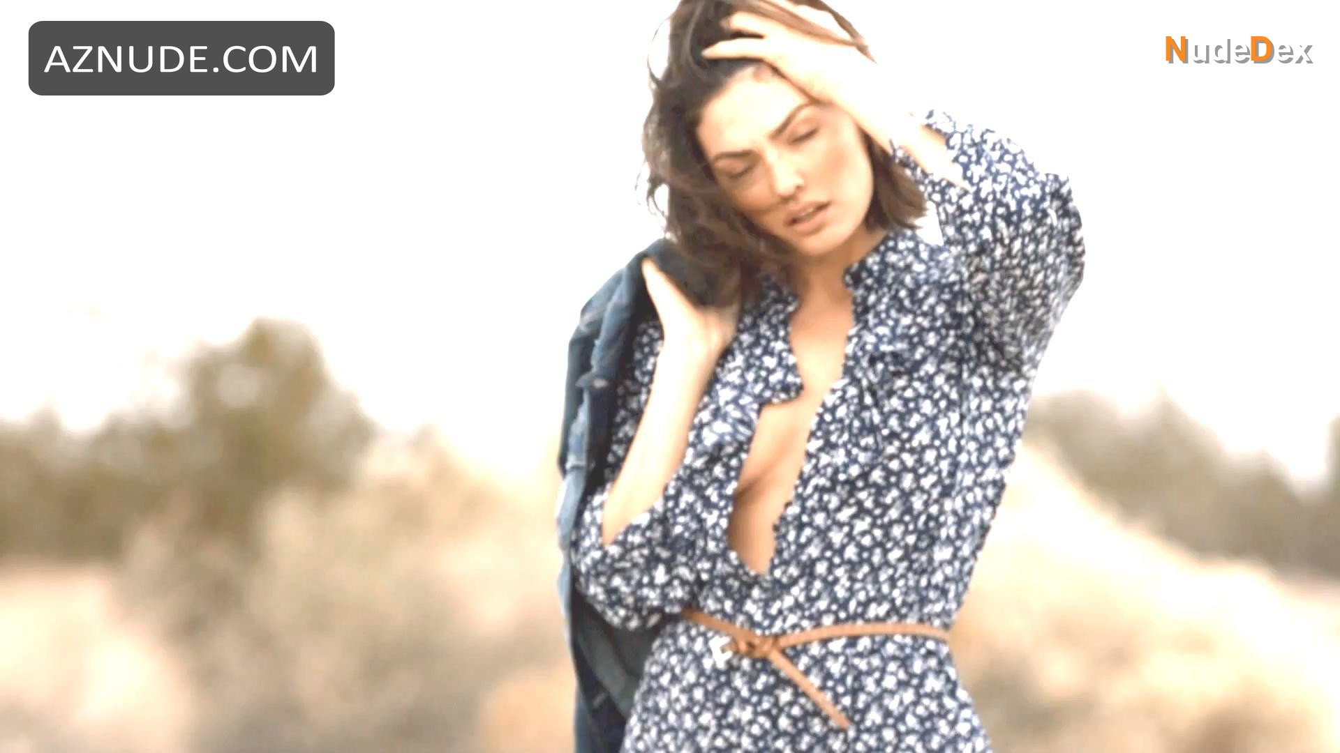 Alyssa Miller in Elle Magazine, photo 6