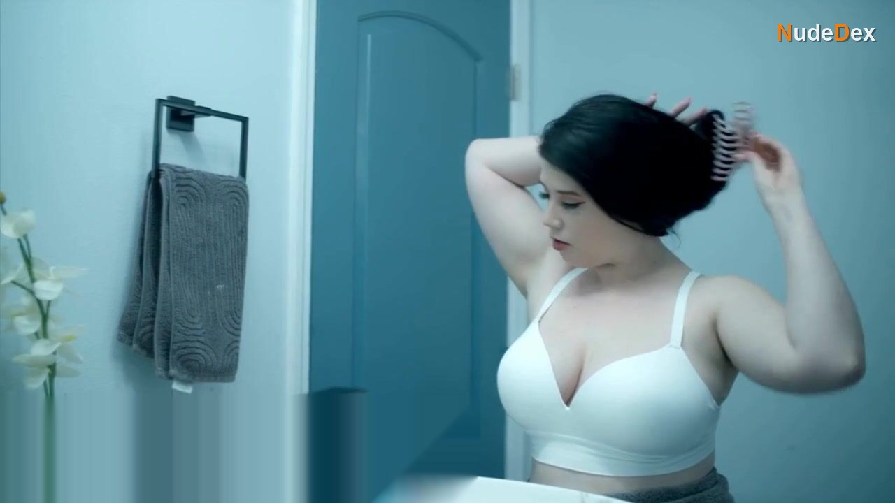 Alyss Winkler in Fatal Desires, photo 16