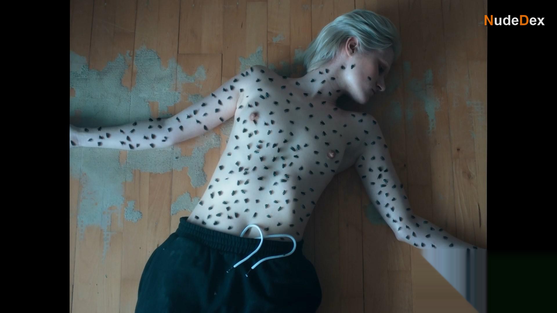 Amalie Rose in Soul Land, photo 5