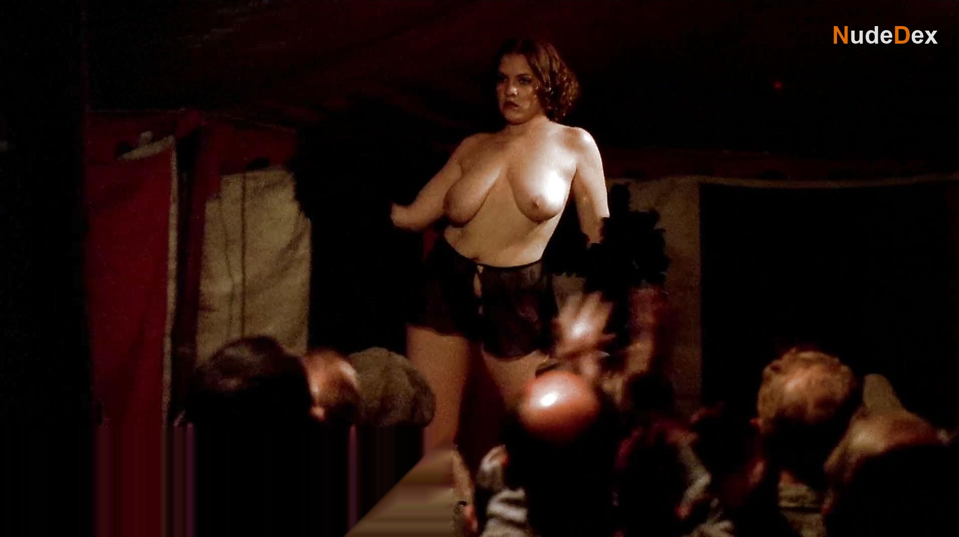 Amanda Aday in Carnivale, photo 11