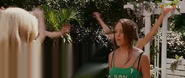 Sydney White in Sydney White, photo 7