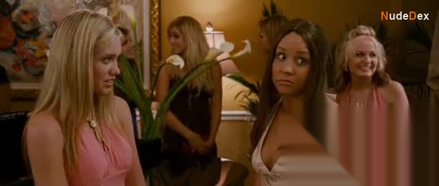 Sydney White in Sydney White, photo 8