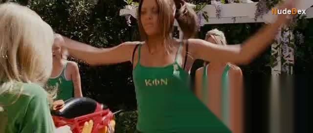 Sydney White in Sydney White, photo 11