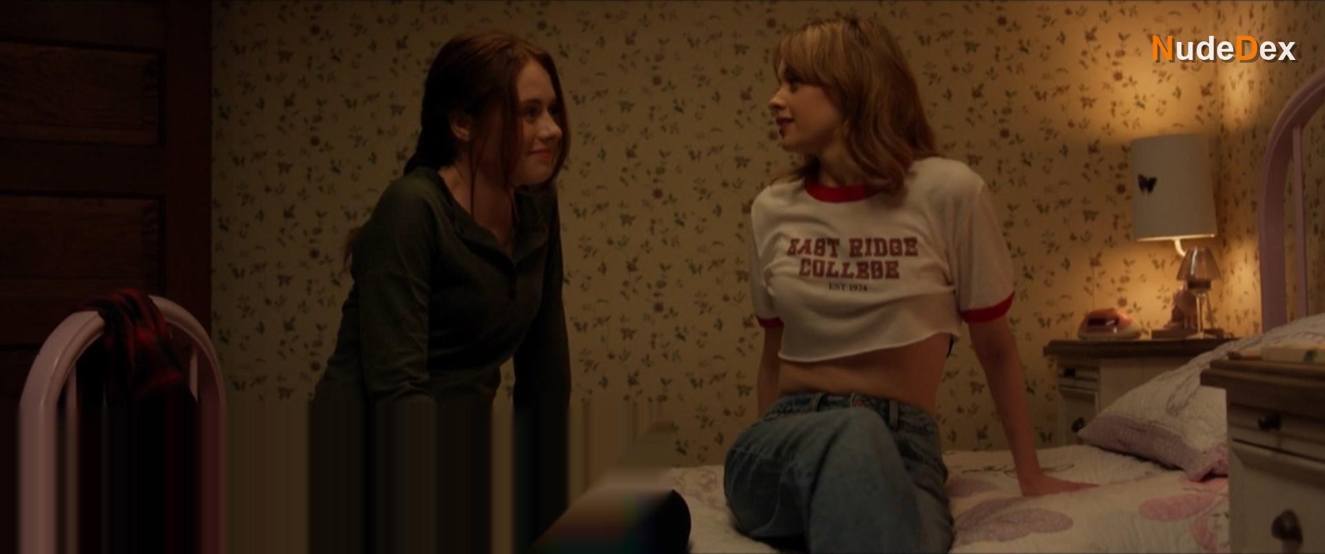 Amanda Fix in Lowlifes, photo 5