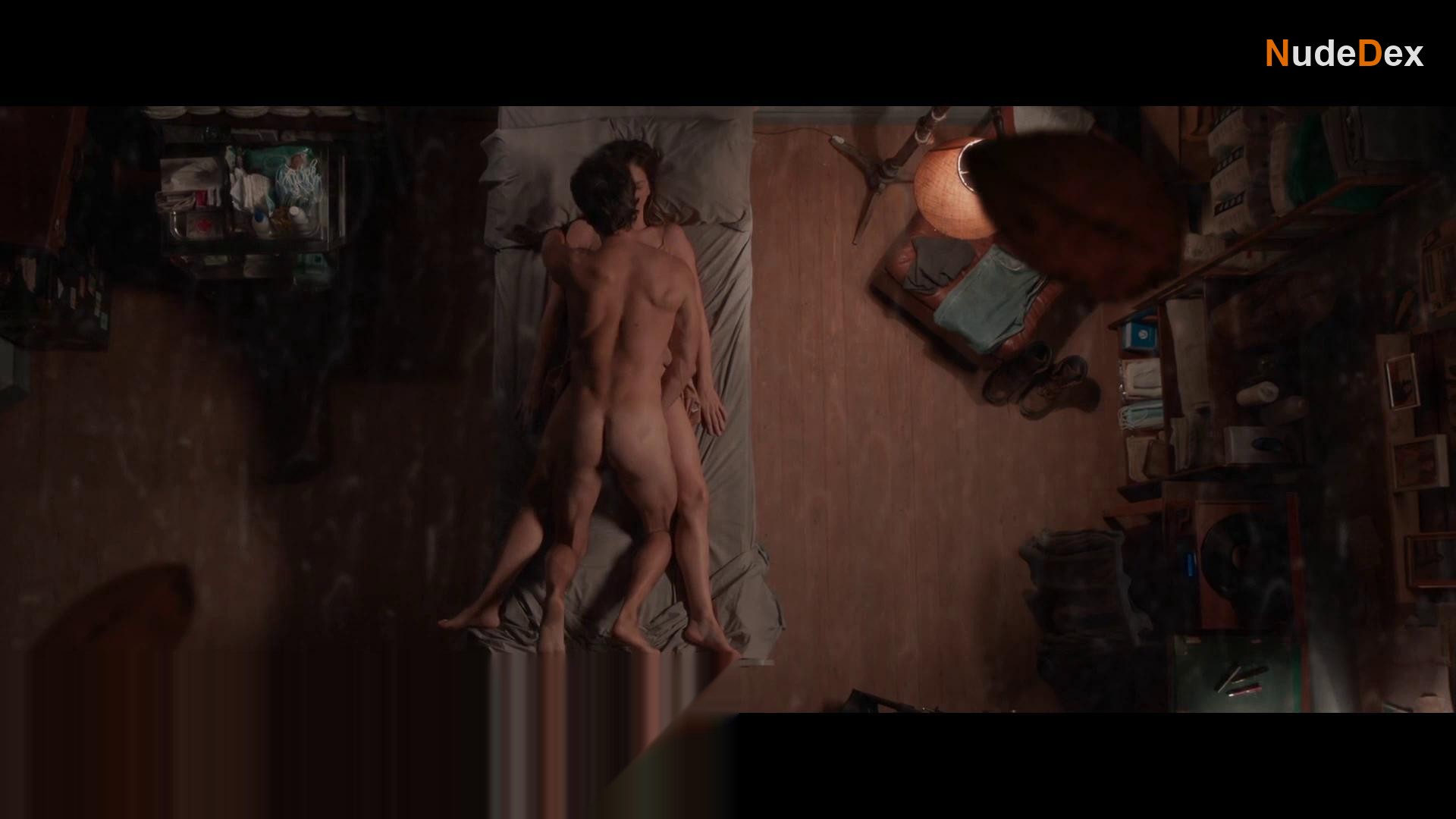 Amanda Goldsmith in The Sleeping Woman, photo 1