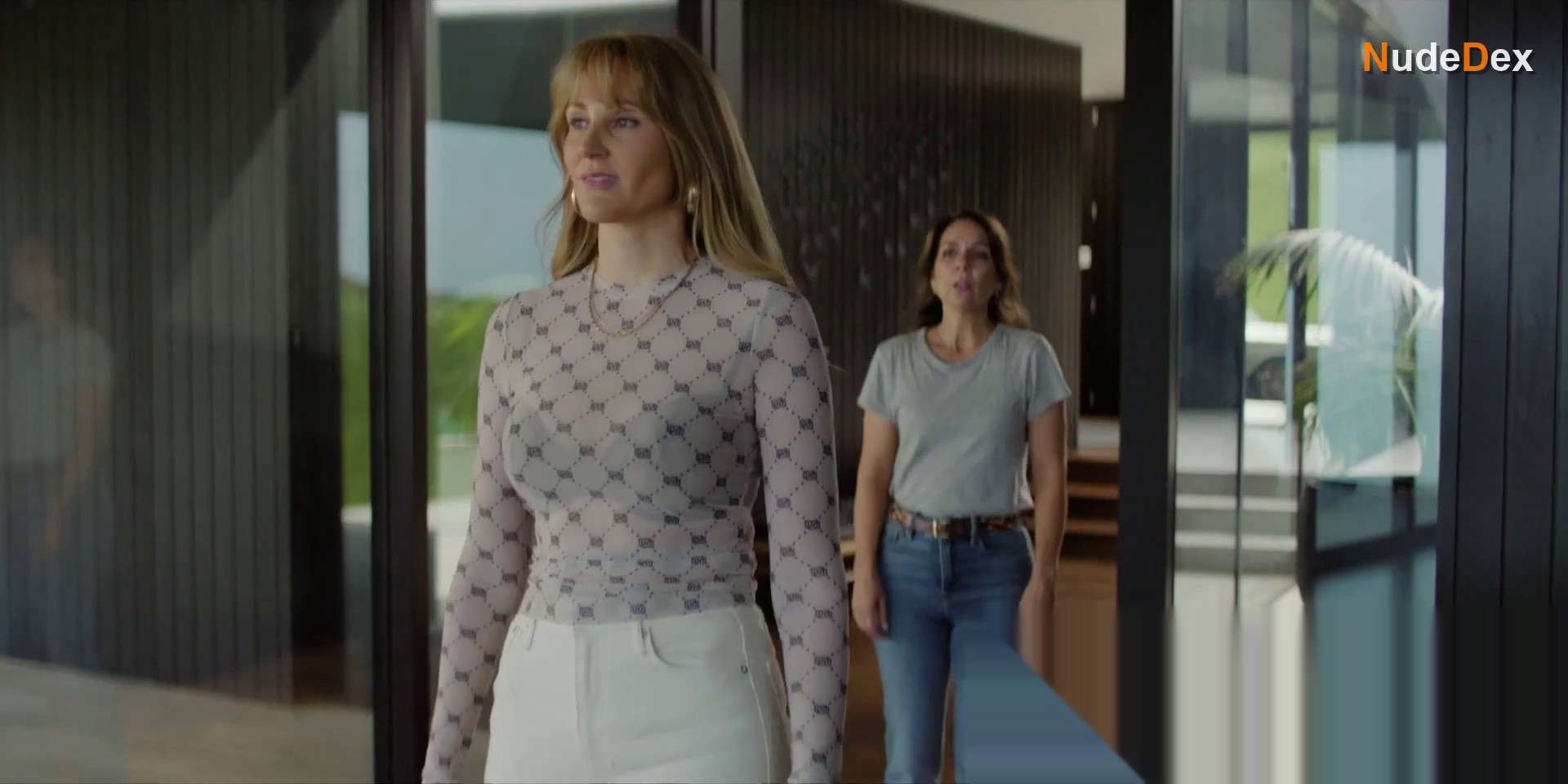 Amelia Reid in Blue Murder Motel
