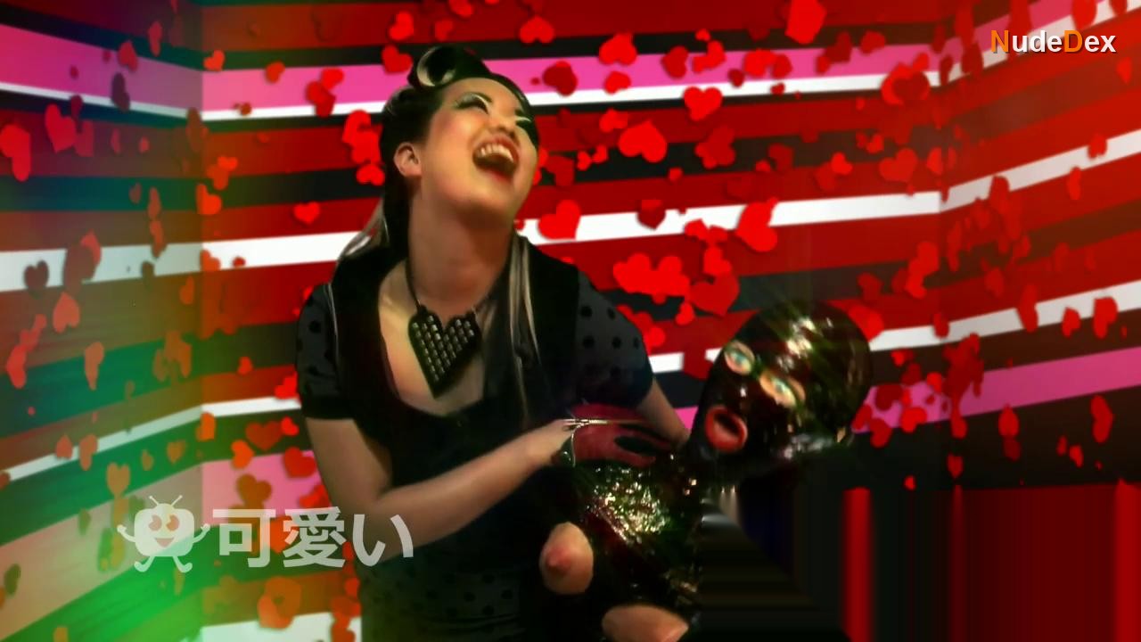 Amelia Tan in Angelspit Toxic Girl Uncensored, photo 4