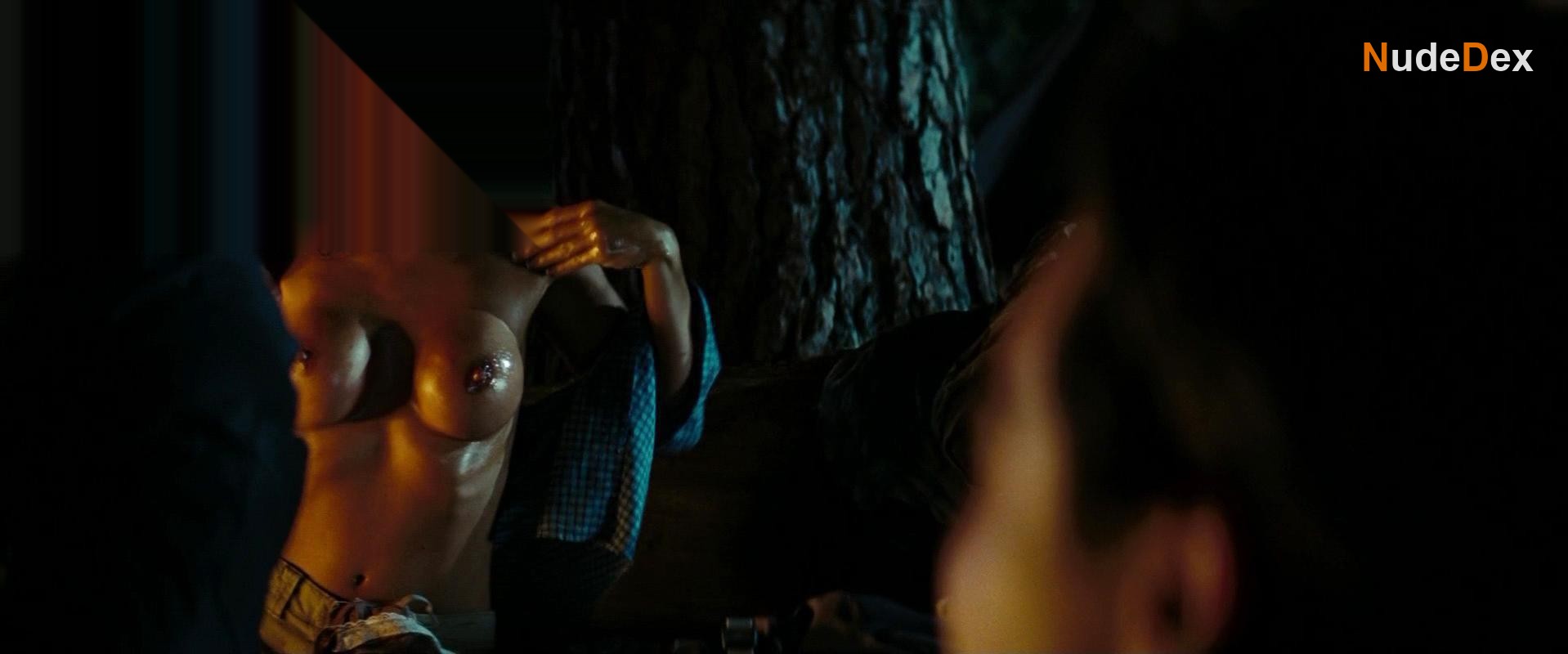 America Olivo in Friday The 13th, photo 16