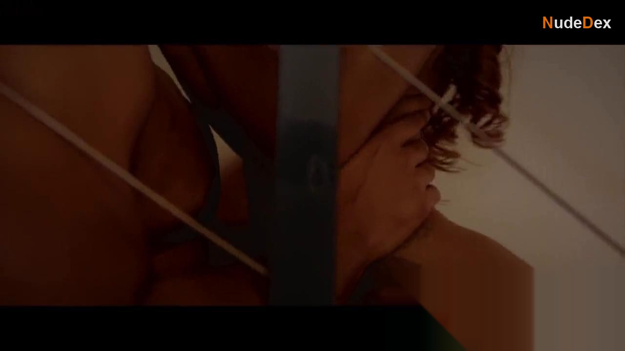 He Played Me in He Played Me, photo 7