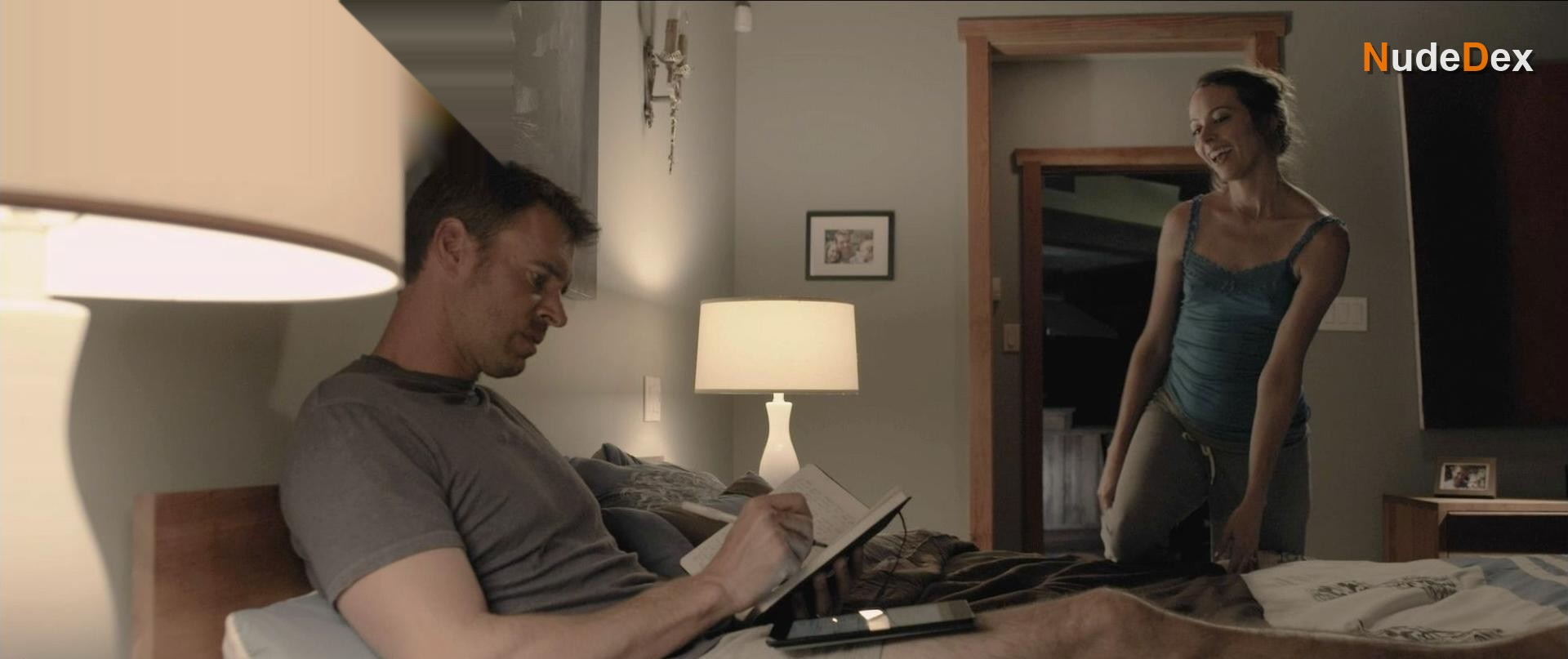 Amy Acker in Let S Kill Ward S Wife, photo 6