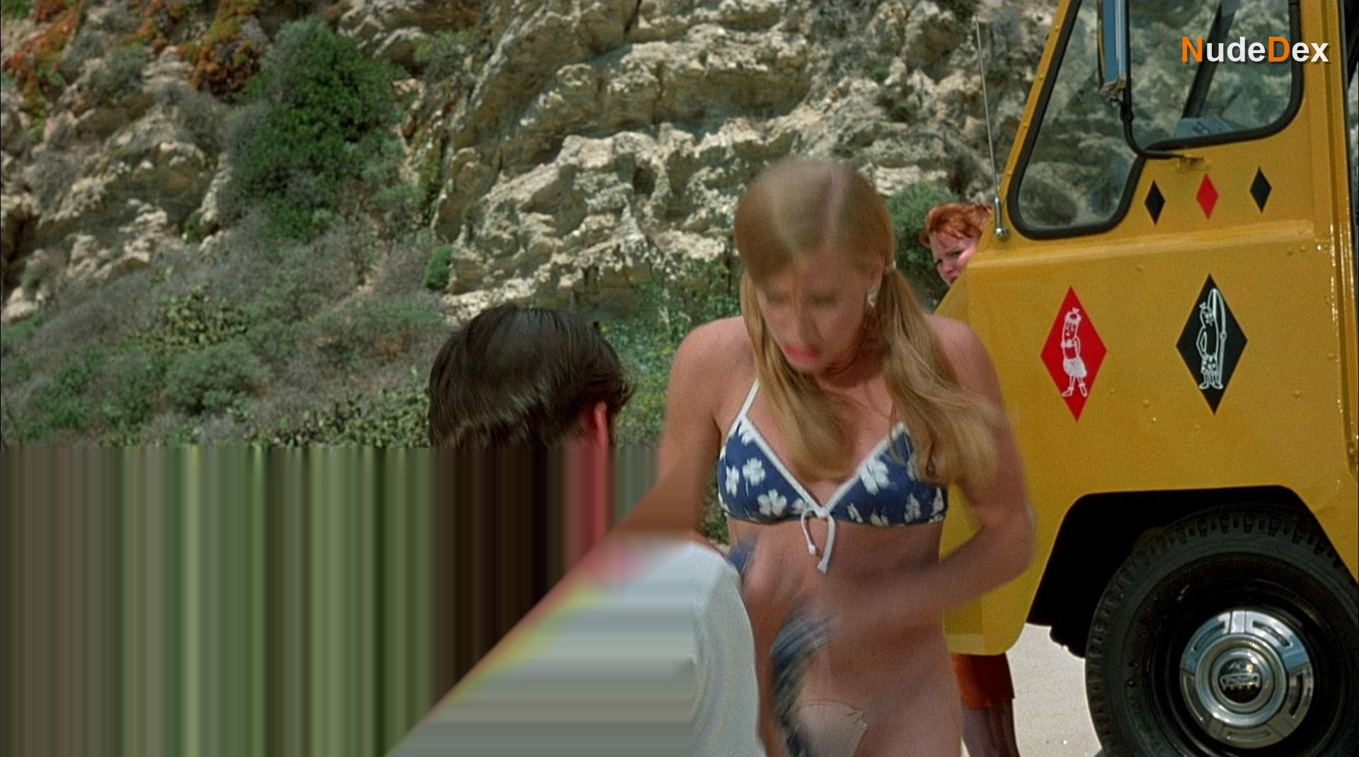 Amy Adams in Psycho Beach Party, photo 5