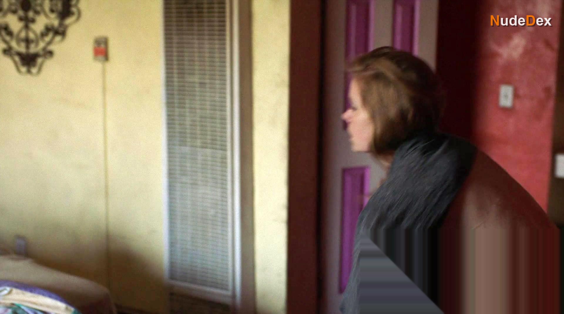Amy Adams in Sharp Objects, photo 6