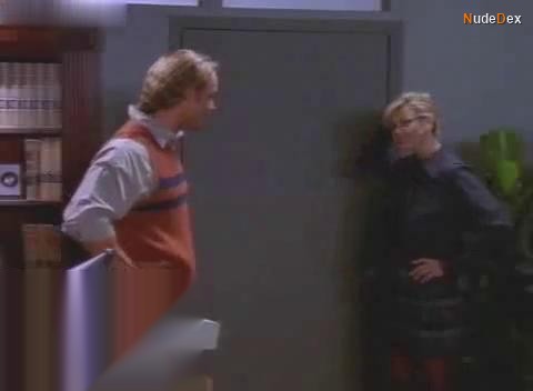Amy Lindsay in Erotic Confessions, photo 2